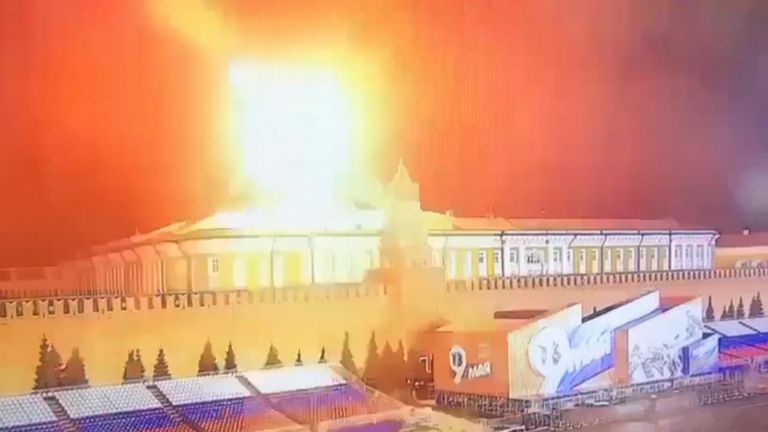 Video of drone attack on Kremlin